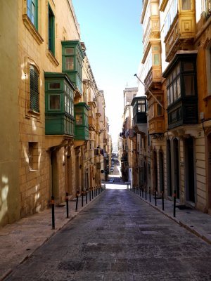 Acu Gozo typical street